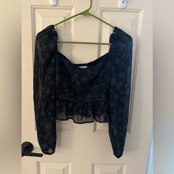 Privacy Please Sienna Top in Amelia Floral - Picture 2 of 4